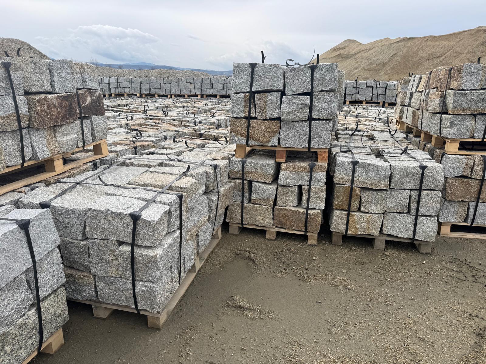 Mauersteine (Roh-Gespalten) - 20 x 20 x 40 cm